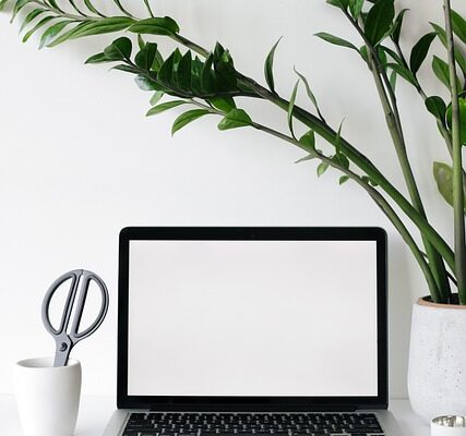 Revolutionizing the Writing Experience: How AI Tools are Changing the Way We Create Content